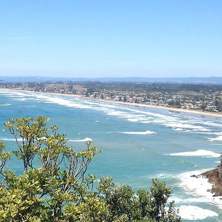 Waihi Beach Getaway-Studio, Ensuite & Private Deck Bagian luar foto